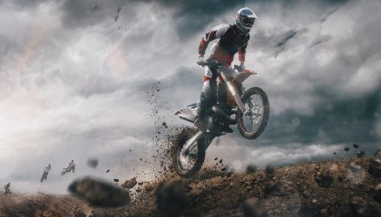 pg-奥古斯托炮轰恩里克训练理念，球员被机器人化，教练回应习惯成自然