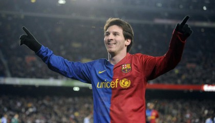 中国官方网站-杨瀚森400万年薪对比亨德森千万合同，全球篮球市场薪资鸿沟引热议