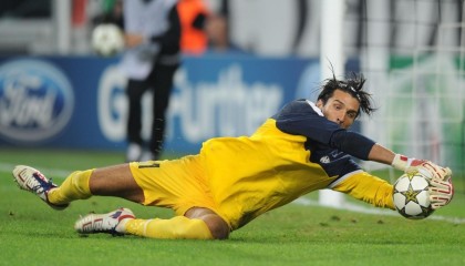 【电子游戏】NBA一夜风云，湖人交易提案遭驳回，库明加伤情正式确认，掘金队悲喜交织迎变局