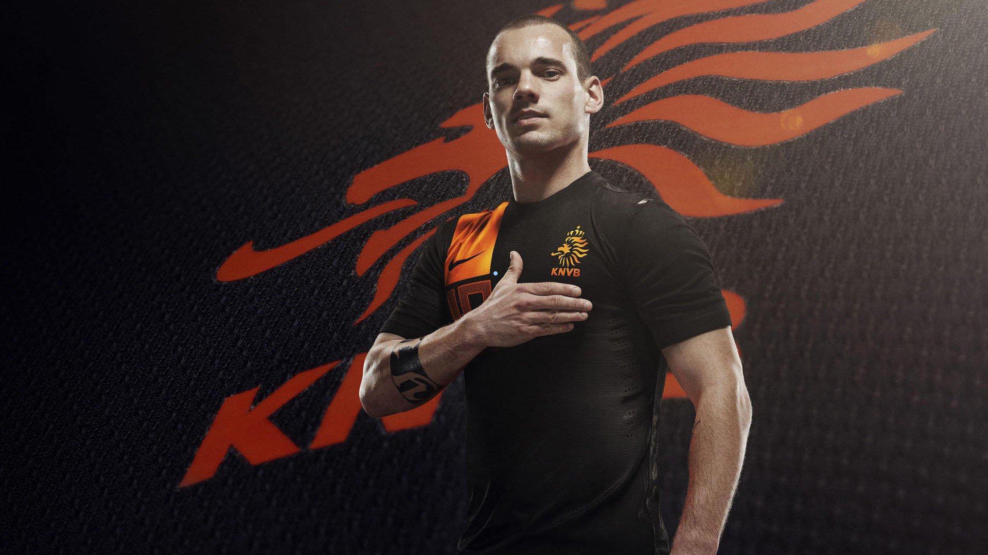 维尼修斯直言，愿聚光灯只照绿茵场，而非场外纷扰